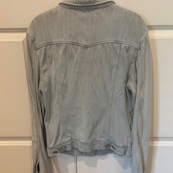 Liverpool Women's Soft Jean Jacket - Picture 6 of 10